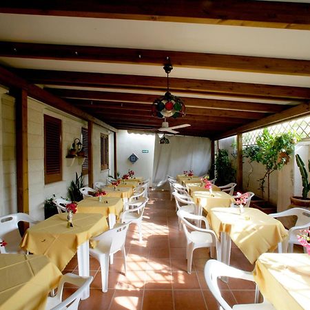 פאביננה Albergo Bouganville מראה חיצוני תמונה